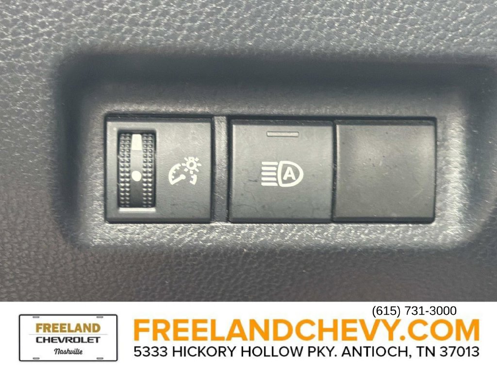 Used 2023 Toyota RAV4 XLE AWD/4WD image 31