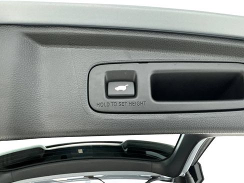 Used 2025 Honda CR-V Sport Touring image 76