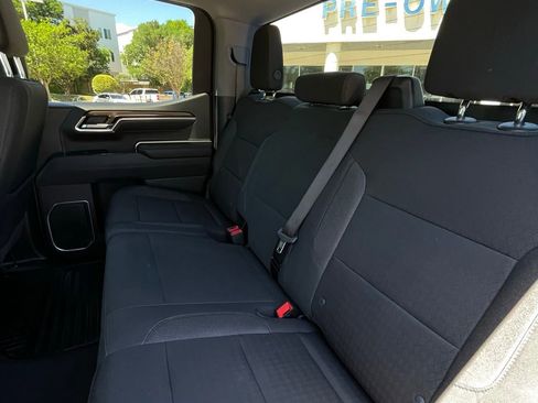 Used 2025 Chevrolet Silverado 1500 LT image 23