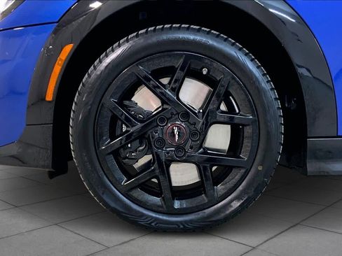 Certified 2025 MINI Cooper S image 10