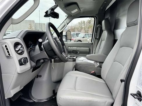 New 2025 Ford E-350 and Econoline 350 Super Duty w/ Driver's Safety Package image 26