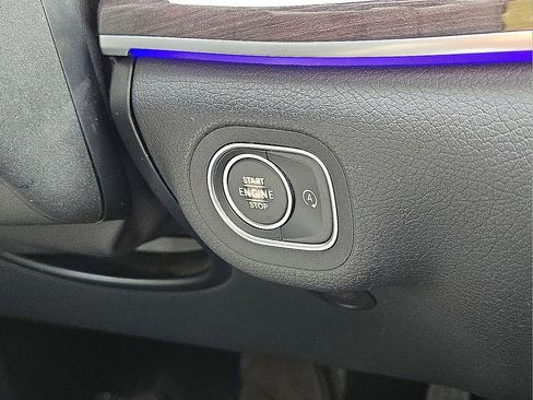 Used 2020 Mercedes-Benz GLE 350 4MATIC image 31