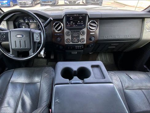 Used 2015 Ford F250 Lariat w/ Chrome Package image 15