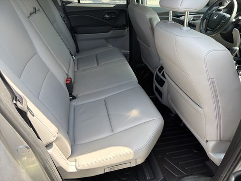 Used 2019 Honda Ridgeline RTL-E image 16