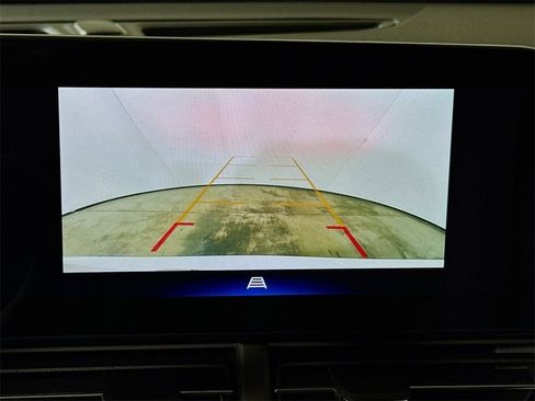 New 2026 Chevrolet Trax LT w/ Sunroof Package image 8