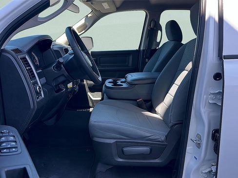 Used 2019 RAM 1500 Express AWD/4WD image 23