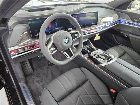 New 2026 BMW 740i xDrive AWD/4WD image 3