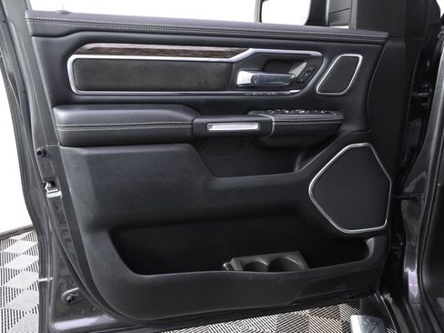 Used 2020 RAM 1500 Laramie AWD/4WD image 22