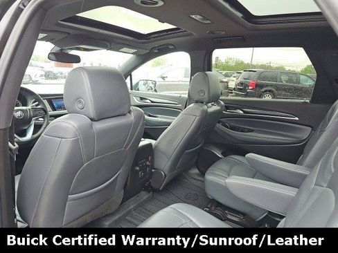 Certified 2022 Buick Enclave Essence w/ Experience Buick Package image 18