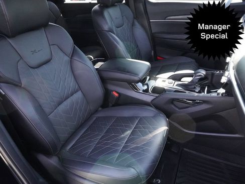 Used 2024 Kia Telluride SX Prestige X-Pro AWD/4WD image 24