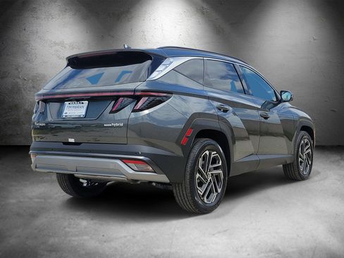 New 2026 Hyundai Tucson Limited AWD/4WD image 3