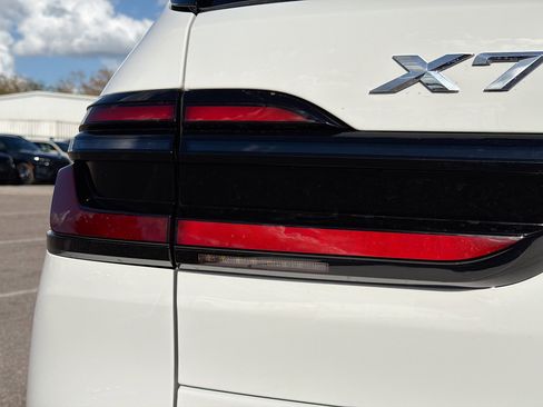 New 2026 BMW X7 xDrive40i image 10
