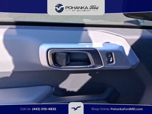 Used 2023 Ford Bronco 4-Door AWD/4WD image 9