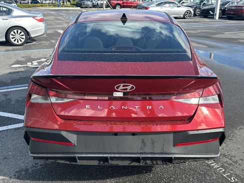 New 2026 Hyundai Elantra Sport FWD image 7