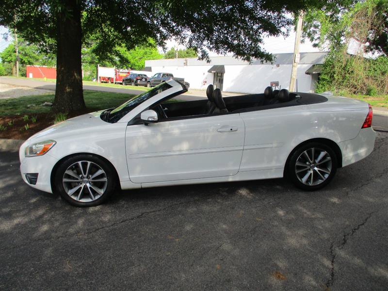 Used 2011 Volvo C70 T5 w/ Convenience Pkg FWD image 4