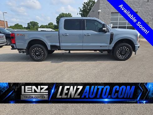 Used 2026 Ford F250 Platinum AWD/4WD image 1