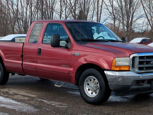 Used 2001 Ford F250 Lariat image 6