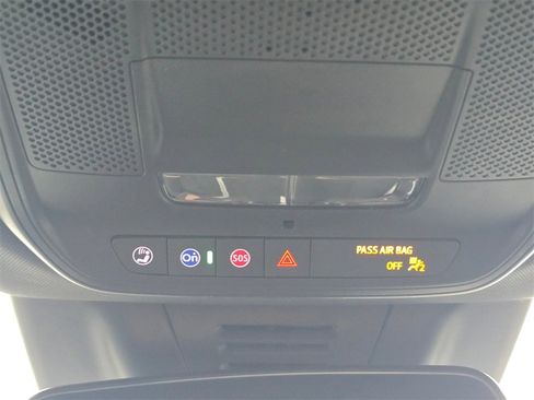 New 2026 Chevrolet Equinox EV RS image 38