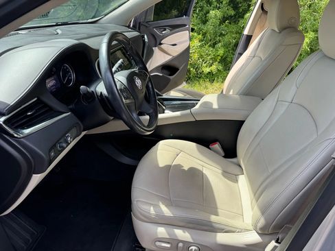 Used 2020 Buick Enclave Essence w/ Sport Touring Edition image 12