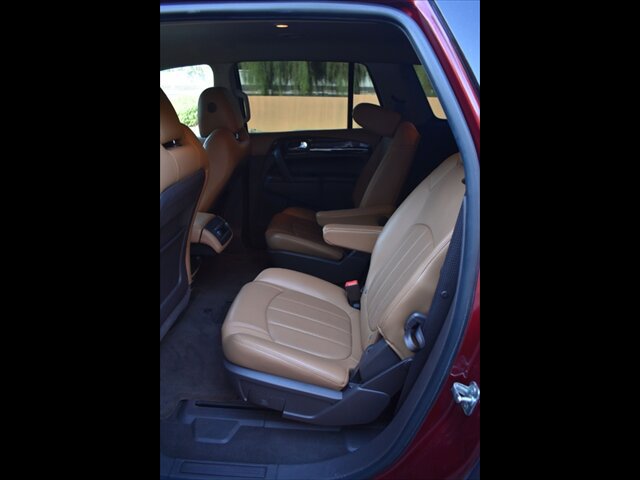 Used 2016 Buick Enclave Leather FWD image 19