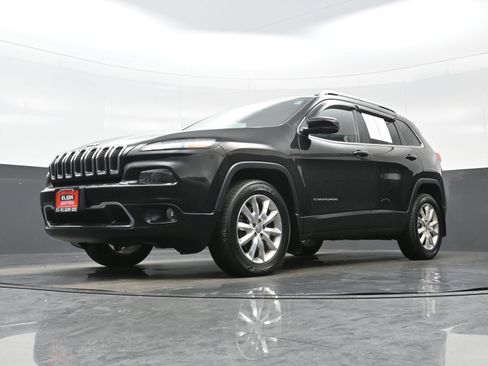 Used 2016 Jeep Cherokee Limited AWD/4WD image 24