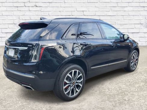 Certified 2024 Cadillac XT5 Sportv w/ Platinum Package AWD/4WD image 4