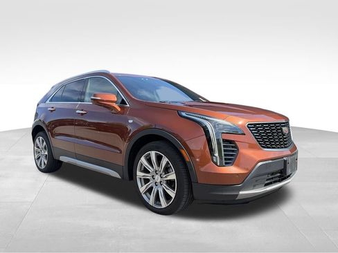 Used 2019 Cadillac XT4 Premium Luxury AWD/4WD image 1