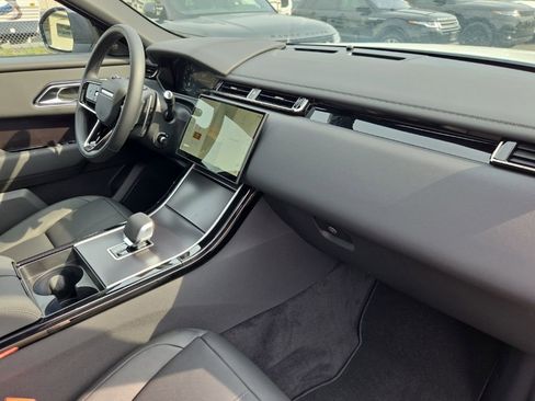 New 2026 Land Rover Range Rover Velar Dynamic SE image 20