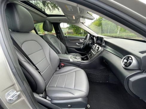 Used 2019 Mercedes-Benz C 300 Sedan image 32
