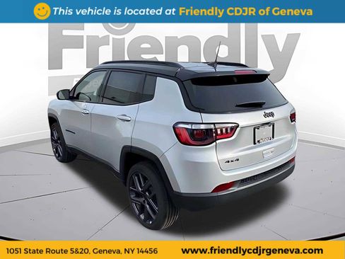 New 2026 Jeep Compass Limited image 7