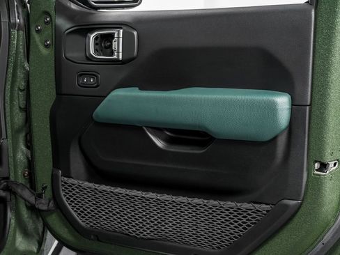 Used 2023 Jeep Wrangler Unlimited Rubicon 392 image 38