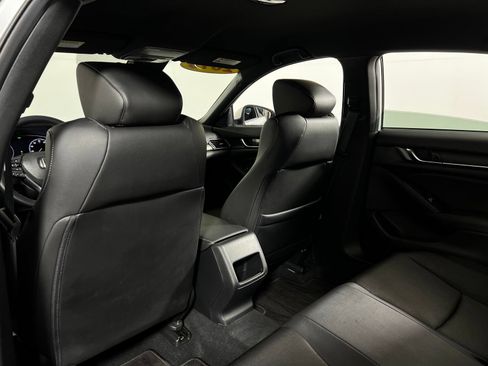 Used 2019 Honda Accord Sport image 21