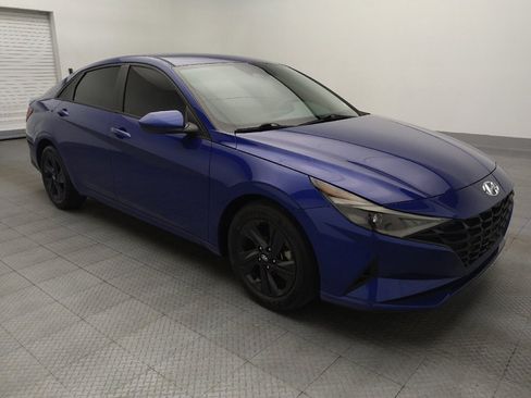 Used 2021 Hyundai Elantra SEL image 13