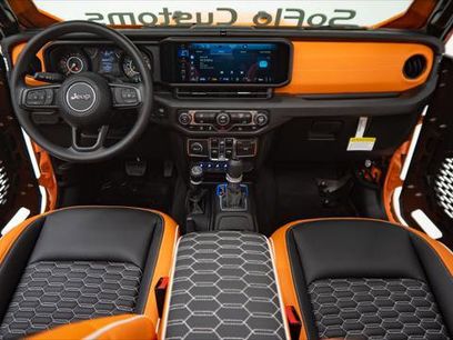 Used 2025 Jeep Gladiator Sport