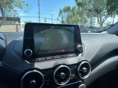 Used 2025 Nissan Sentra SV FWD image 24