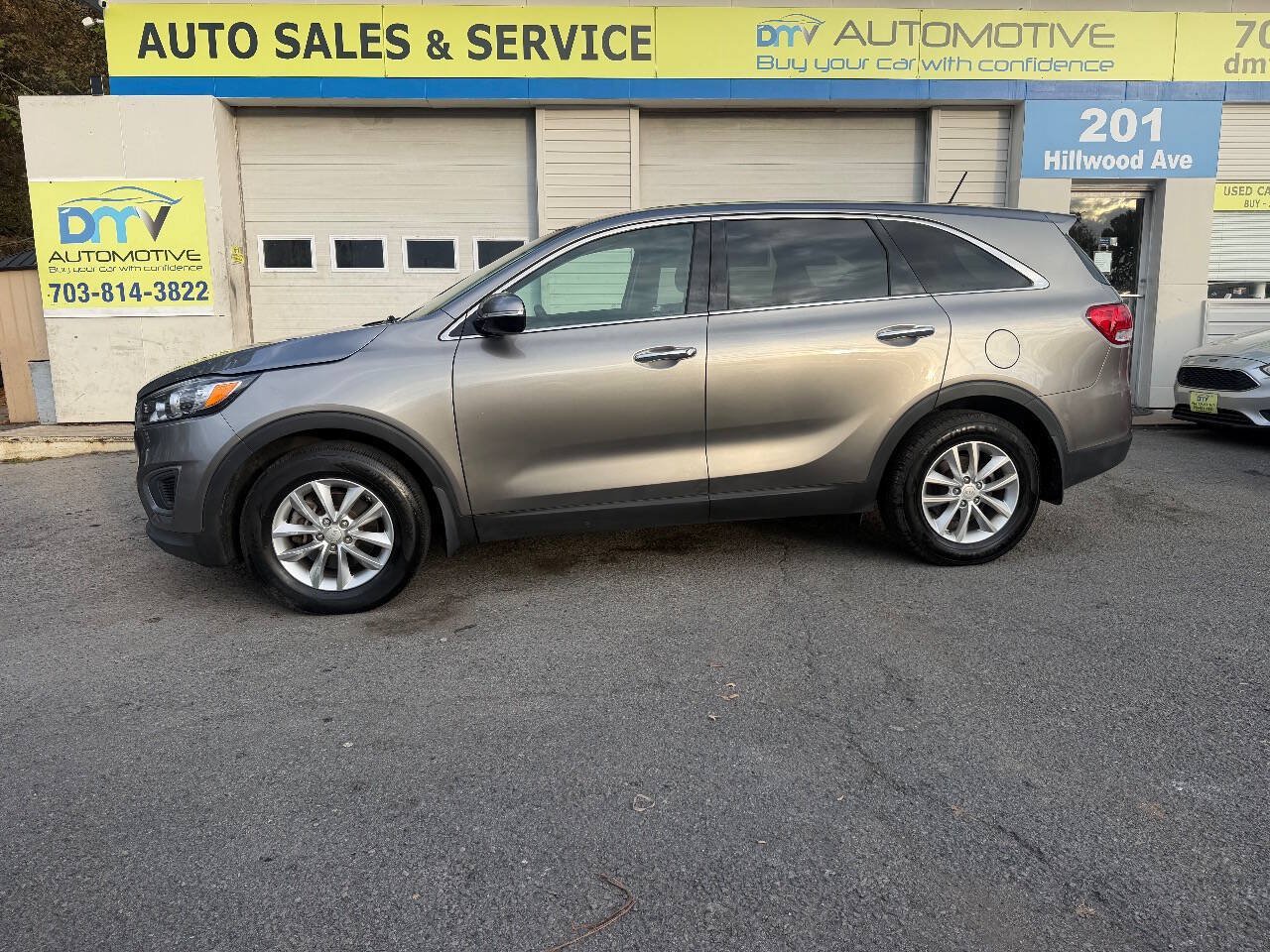 Used 2016 Kia Sorento L FWD image 3