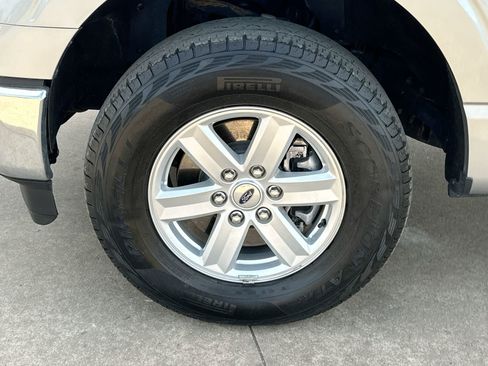 Used 2022 Ford F150 XLT image 10