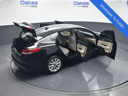 Used 2018 Kia Optima LX w/ 17" Alloy Wheels Package FWD image 57