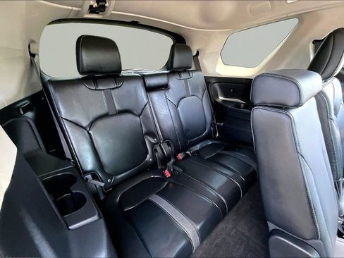 Used 2025 Honda Pilot EX-L image 20