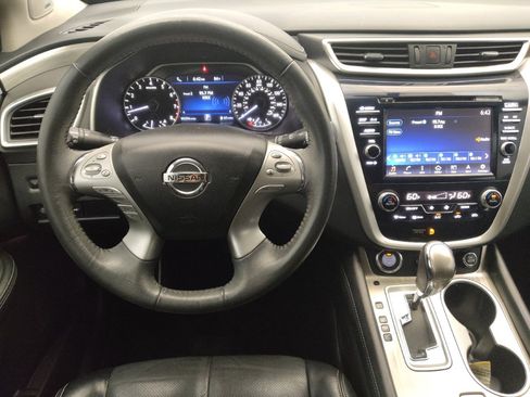 Used 2017 Nissan Murano Platinum w/ Platinum Technology Package FWD image 22