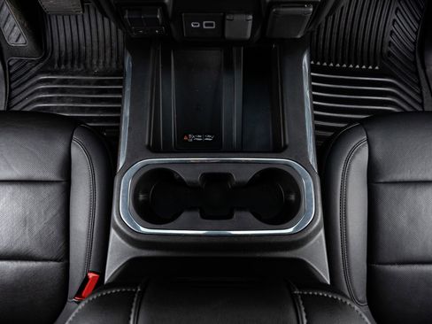 Used 2022 Chevrolet Silverado 2500 LTZ w/ LTZ Plus Package image 28