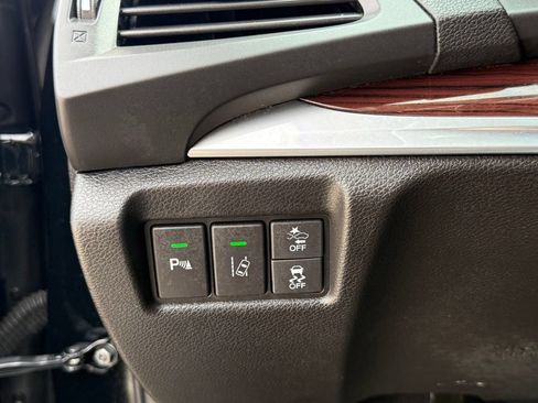 Used 2016 Acura MDX SH-AWD image 25