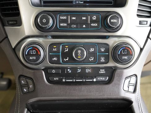Used 2016 Chevrolet Tahoe LTZ AWD/4WD image 21