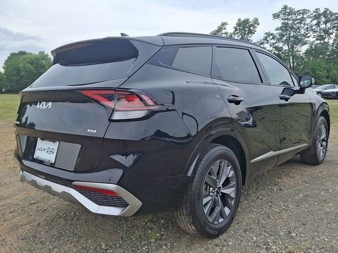 Certified 2023 Kia Sportage SX AWD/4WD image 6