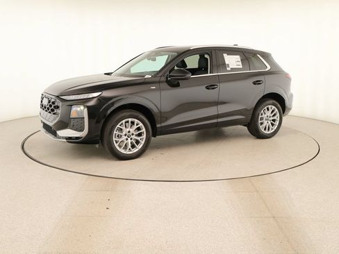 New 2026 Audi Q3 quattro 2.0T AWD/4WD image 13