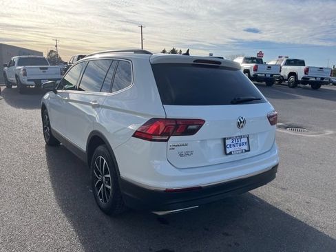 Used 2021 Volkswagen Tiguan SE FWD image 11