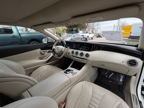 Used 2017 Mercedes-Benz S 550 Cabriolet image 32
