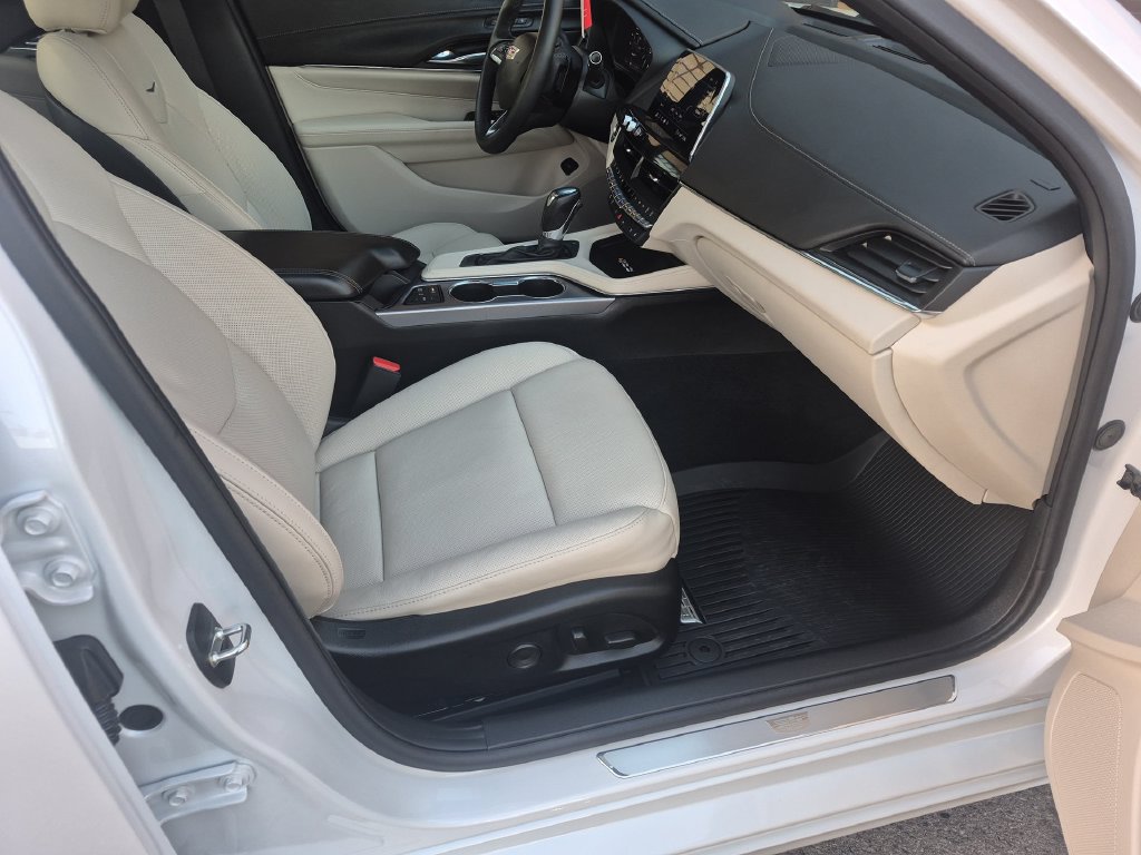 Used 2024 Cadillac CT4 Premium Luxury w/ Technology Package AWD/4WD image 33