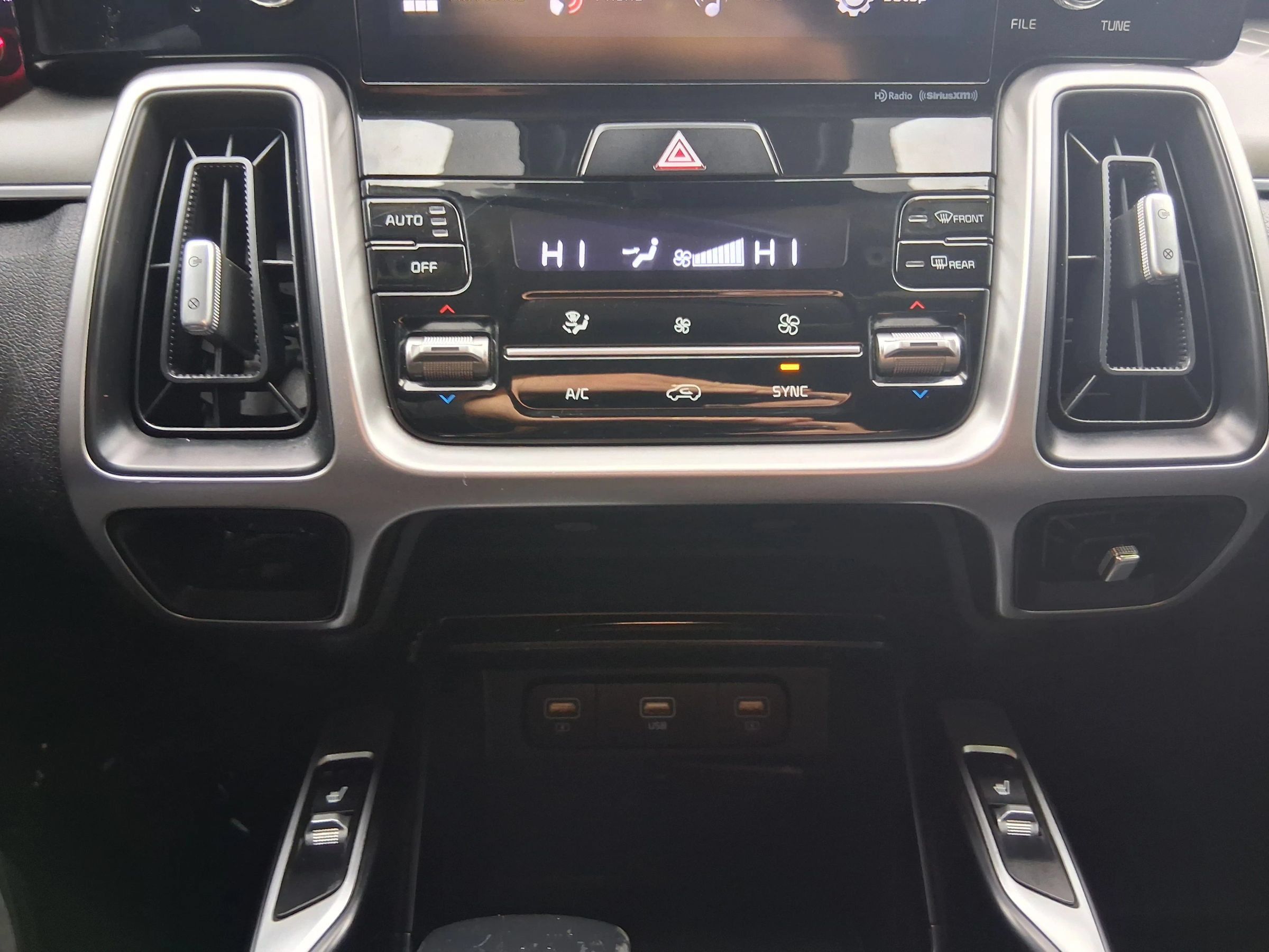 Used 2021 Kia Sorento S AWD/4WD image 19