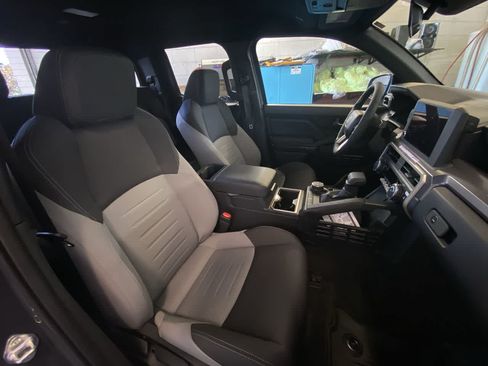 New 2026 Toyota Tacoma TRD Off-Road AWD/4WD image 23